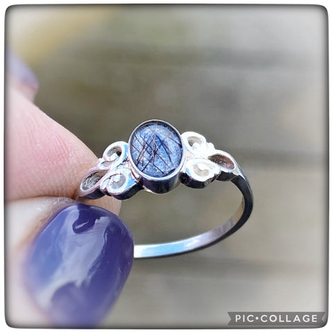 Celtic Oval Ring size I