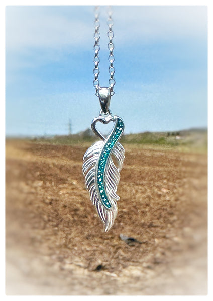 “Linda” Feather Necklace
