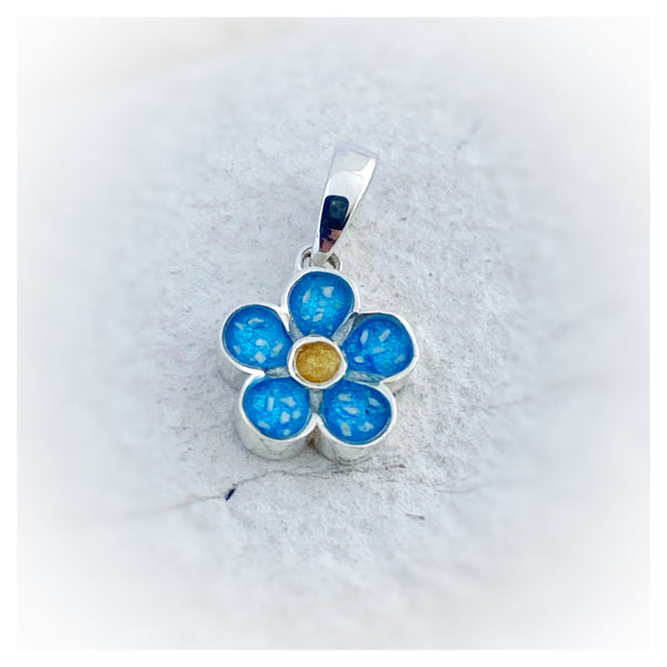 “Betsy” Forget me not Necklace ( mini version)